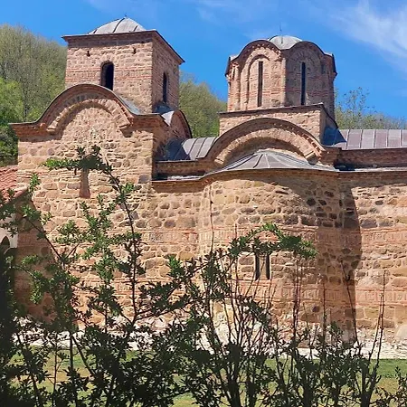 Golemi Kamik Vlasi 4 Apartment Pirot