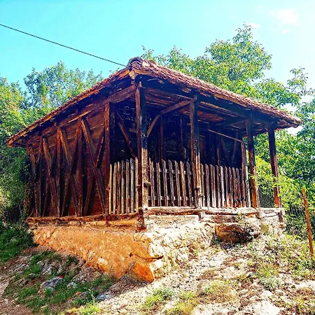 Golemi Kamik Vlasi 4 Apartmán