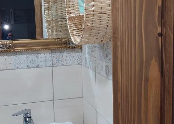 Golemi Kamik Vlasi 4 Пирот