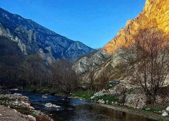 Golemi Kamik Vlasi 4